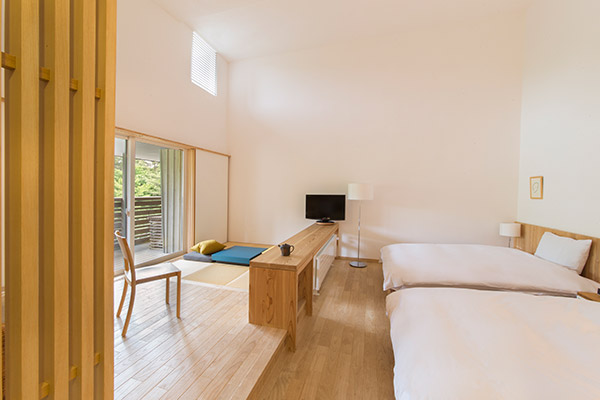 SUPERIOR ROOM (Room302) Charming room furnished with traditional Ryukyu tatami is sure to make you feel at home. SUPERIOR ROOM (Room302) Charming room furnished with traditional Ryukyu tatami is sure to make you feel at home.